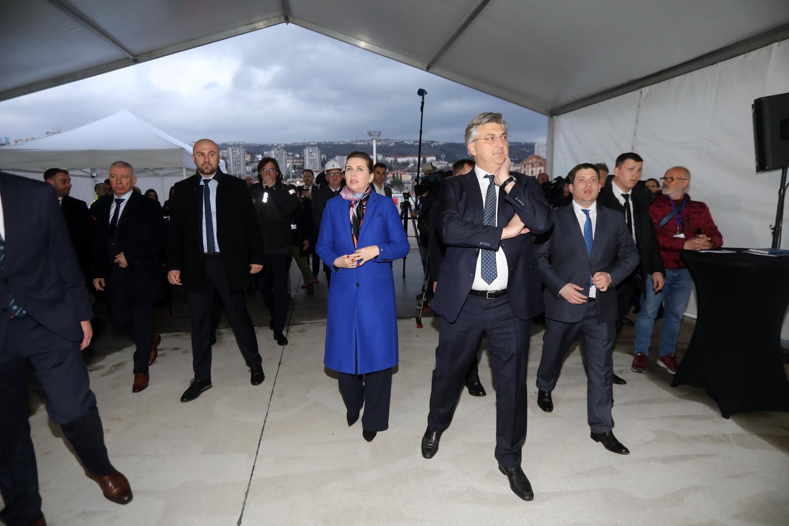 Danska premijerka i Andrej Plenković obišli su budući terminal Rijeka Gateway Danska premijerka i Andrej Plenković obišli su budući terminal Rijeka Gateway