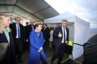 Danska premijerka i Andrej Plenković obišli su budući terminal Rijeka Gateway Danska premijerka i Andrej Plenković obišli su budući terminal Rijeka Gateway
