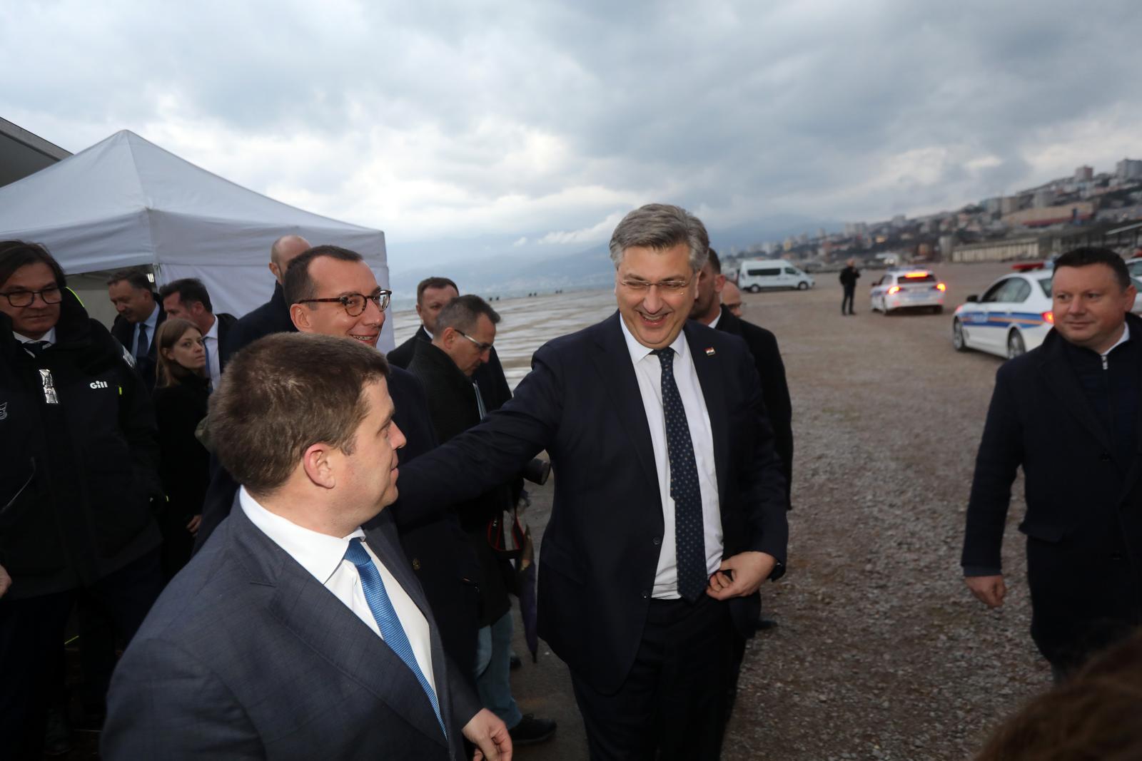 Danska premijerka i Andrej Plenković obišli su budući terminal Rijeka Gateway Danska premijerka i Andrej Plenković obišli su budući terminal Rijeka Gateway