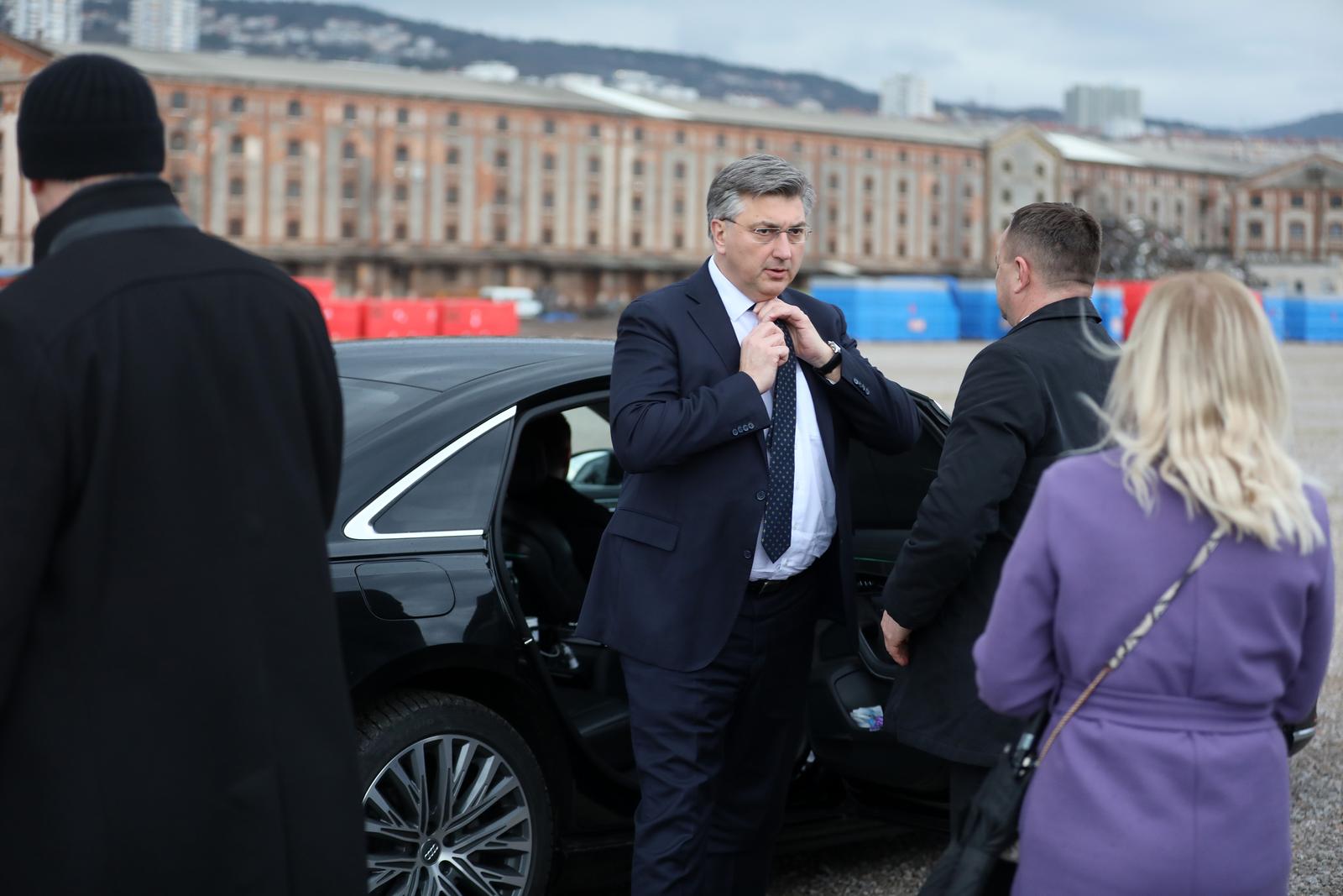 Danska premijerka i Andrej Plenković obišli su budući terminal Rijeka Gateway Danska premijerka i Andrej Plenković obišli su budući terminal Rijeka Gateway
