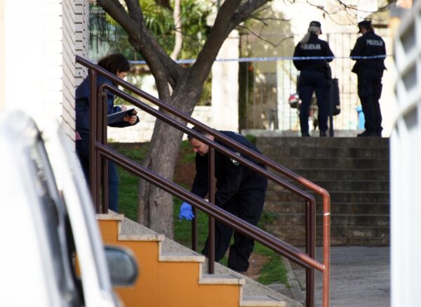 Pula: Pronašli mrtvo tijelo na ulazu zgrade