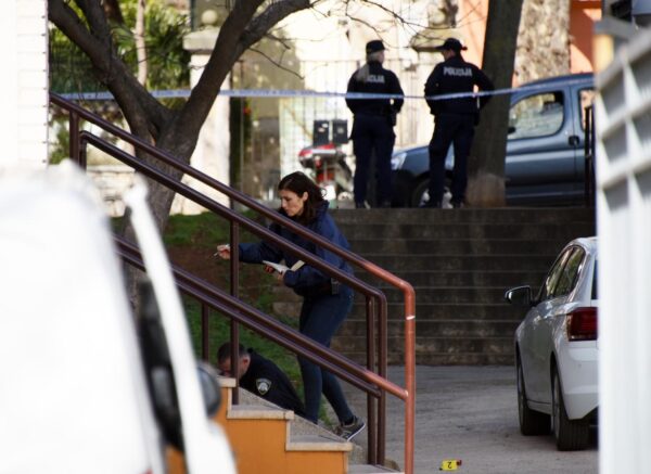 Pula: Pronašli mrtvo tijelo na ulazu zgrade