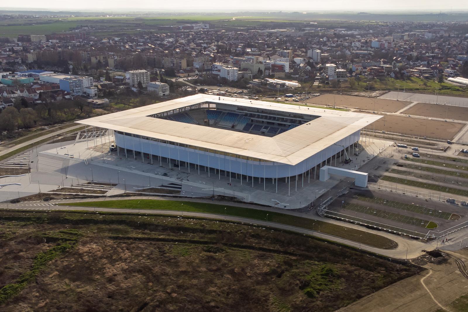 Osijek: Pogled iz zraka na novi stadion NK Osijek na Pampasu Osijek: Pogled iz zraka na novi stadion NK Osijek na Pampasu