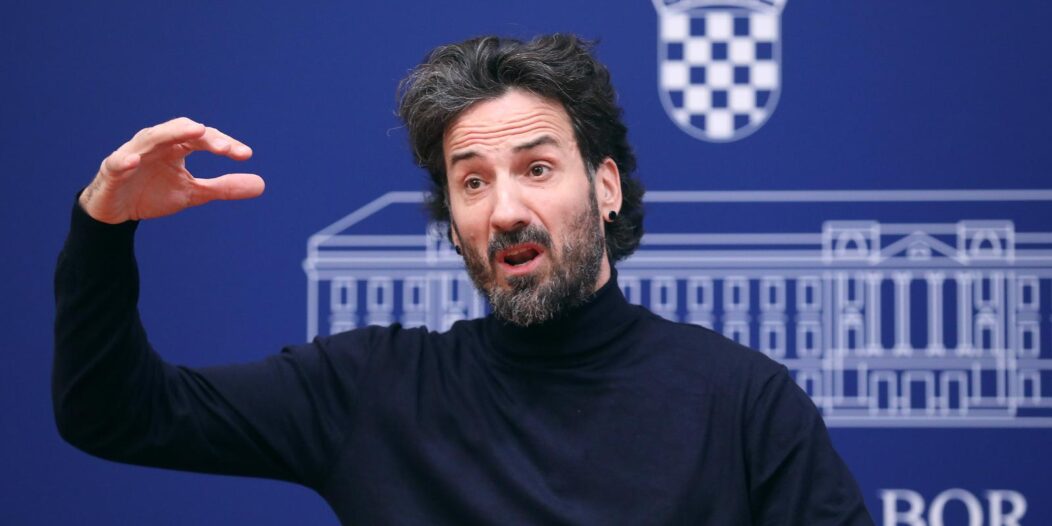 Zagreb: Marin Miletić o najavljenoj reformi osnovnoškolskog obrazovanja Zagreb: Marin Miletić o najavljenoj reformi osnovnoškolskog obrazovanja
