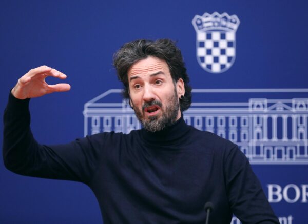 Zagreb: Marin Miletić o najavljenoj reformi osnovnoškolskog obrazovanja