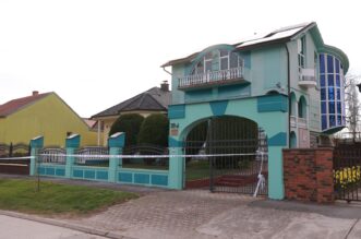 U Vinkovcima ubijen muškarac, policija pronašla i tijelo počinitelja U Vinkovcima ubijen muškarac, policija pronašla i tijelo počinitelja