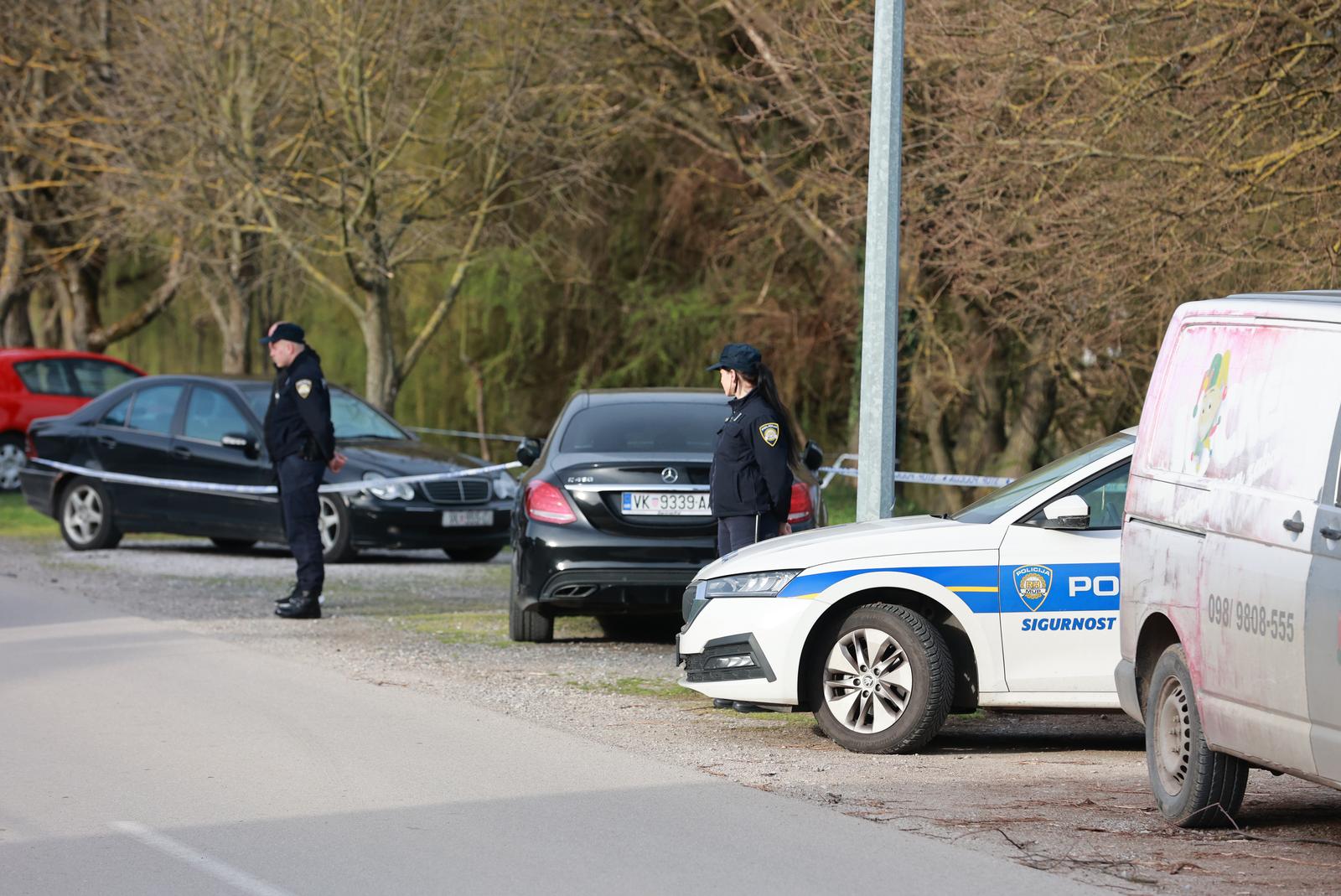 U Vinkovcima ubijen muškarac, policija pronašla i tijelo počinitelja U Vinkovcima ubijen muškarac, policija pronašla i tijelo počinitelja