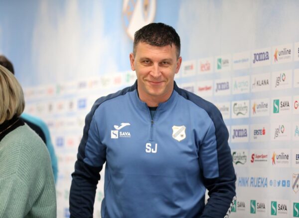 Rijeka: Trener HNK Rijeka, Sergej Jakirović i Bruno Goda održali konferenciju za medije