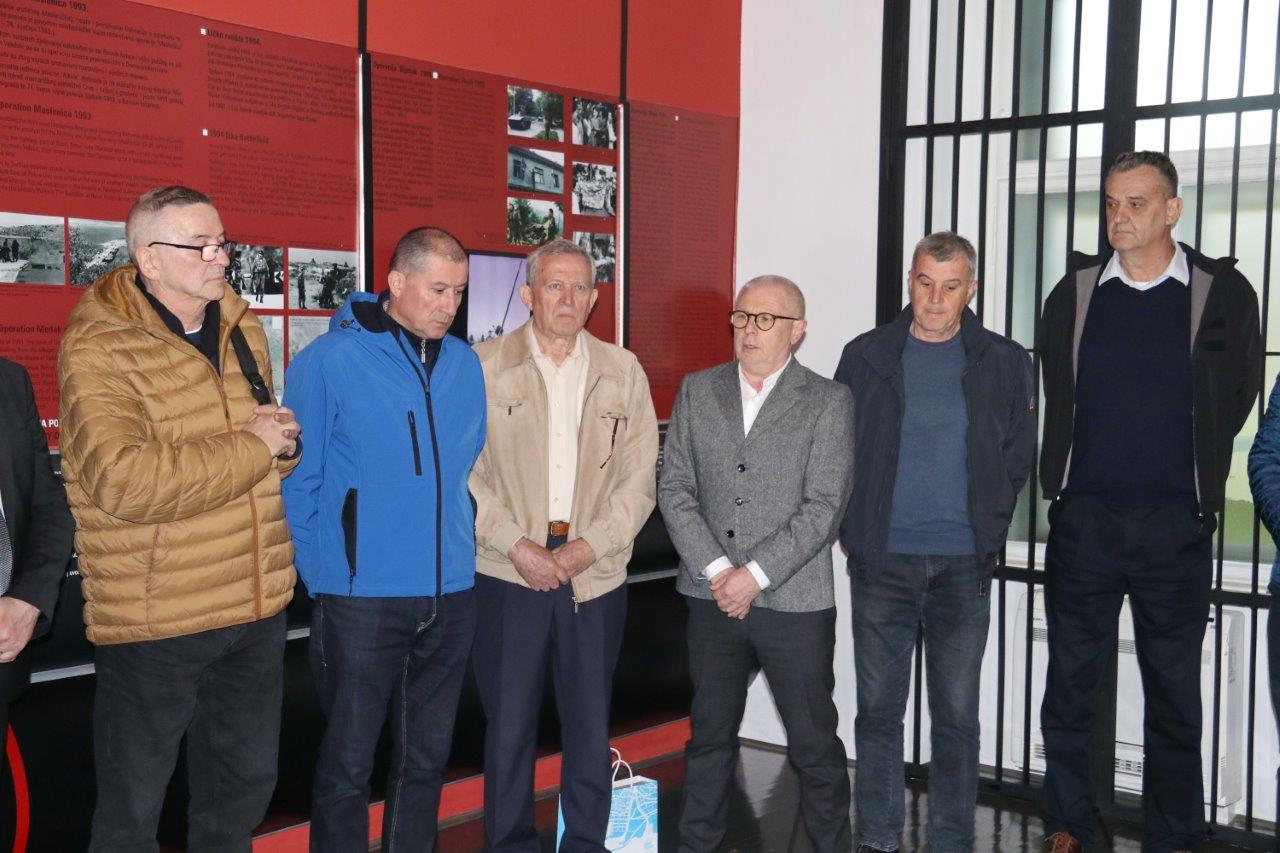 Prijem-za-polaznike-25.-naraštaja-Ratne-škole-„Ban-Josip-Jelačić“-3 Prijem-za-polaznike-25.-naraštaja-Ratne-škole-„Ban-Josip-Jelačić“-3