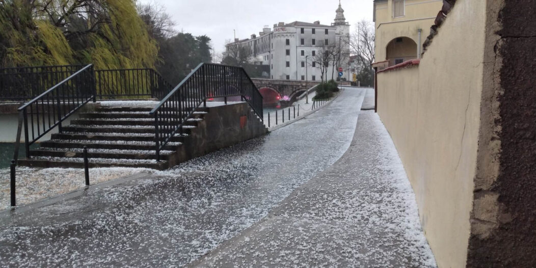 tuča crikvenica nino softić Foto. Facebook/RiMeteo/Nino Softić