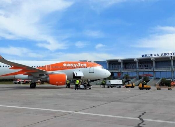 zračna luka rijeka easy jet