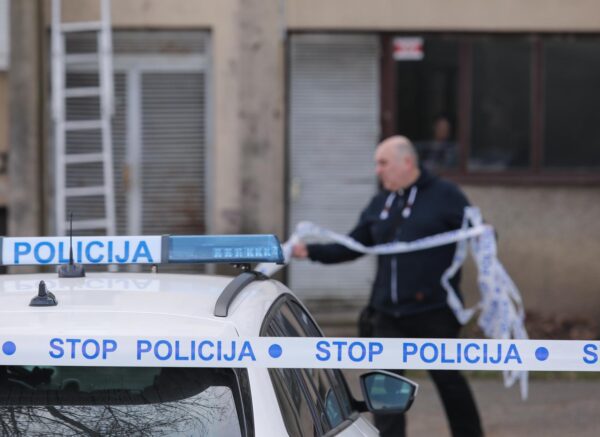 Ubojstvo i pokušaj samoubojstva u zagrebačkoj Dubravi, očevid je u tijeku
