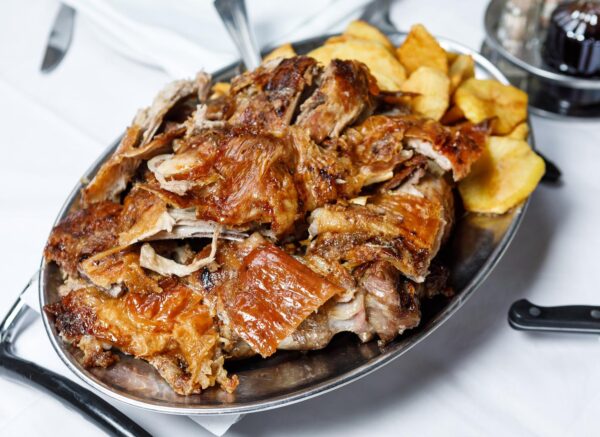 Zagreb: Restoran NK Hrašće radi jednu od najboljih janjetina u gradu