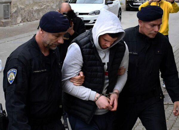 EKSKLUZIVNO Slavonski Brod: Priveden mladić koji je nasmrt pretukao vojnika u Požegi