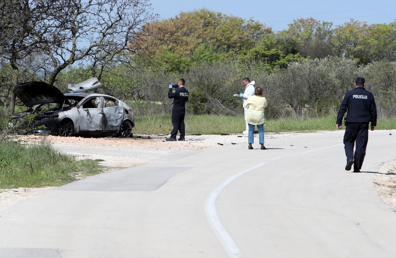 Zadar: Jedna osoba smrtno stradala u požaru automobila u Lovincu