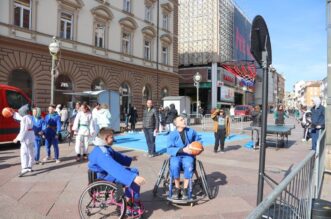 Sportski-dan-u-sklopu-manifestacije-Tjedan-autizma-4 Sportski-dan-u-sklopu-manifestacije-Tjedan-autizma-4