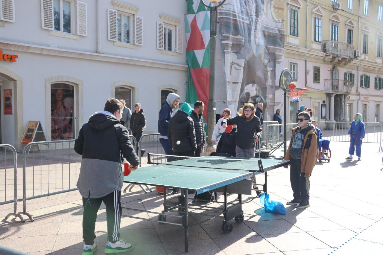 Sportski-dan-u-sklopu-manifestacije-Tjedan-autizma-7 Sportski-dan-u-sklopu-manifestacije-Tjedan-autizma-7