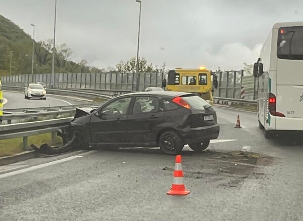 nesreća čvor draga 240423 2
