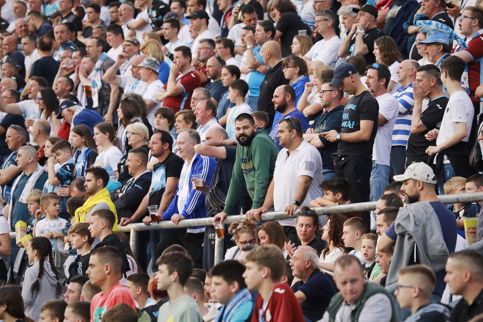 hnk rijeka utakmica rujevica tribine navijači hnk rijeka utakmica rujevica tribine navijači