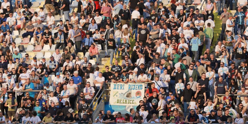 hnk rijeka utakmica rujevica tribine navijači hnk rijeka utakmica rujevica tribine navijači