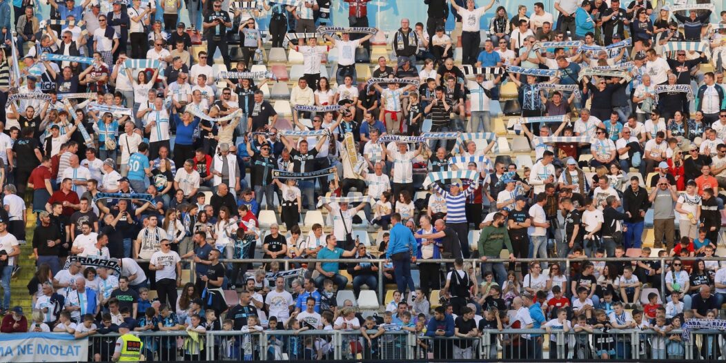 hnk rijeka dinamo utakmica rujevica tribine navijači armada hnk rijeka dinamo utakmica rujevica tribine navijači armada
