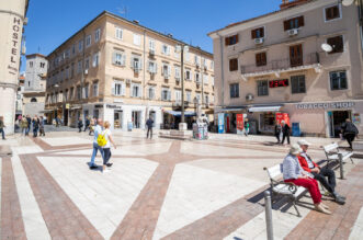Ilustrativne 4.5.-52 Ilustrativne 4.5.-52
