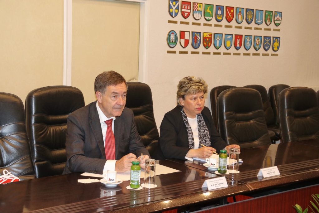 Nastupni-posjet-veleposlanika-Švicarske-konfederacije-u-RH-Ursa-Wolfganga-Friedricha-Wilhelma-Hammera-9-1024×683 Nastupni-posjet-veleposlanika-Švicarske-konfederacije-u-RH-Ursa-Wolfganga-Friedricha-Wilhelma-Hammera-9-1024×683