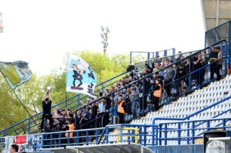 Slaven Belupo i Rijeka sastali se u 32. kolu SuperSport HNL-a Slaven Belupo i Rijeka sastali se u 32. kolu SuperSport HNL-a