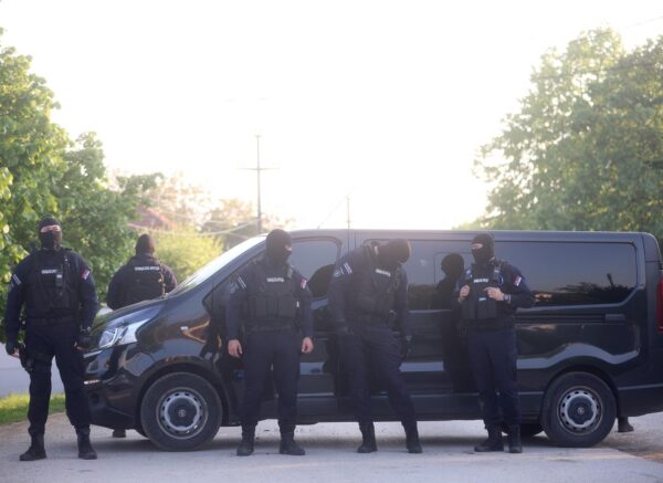 Dubona: Policija osigurava područje gdje je sinoć došlo do masovne pucnjave