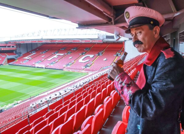 Liverpool: Let 3 i delegacija Hrvatske posjetili stadion Anfield