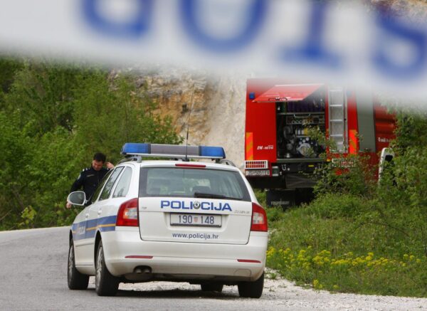 Vinjevac Podvrki: Voza?ica sletjela automobilom u provaliju i poginula