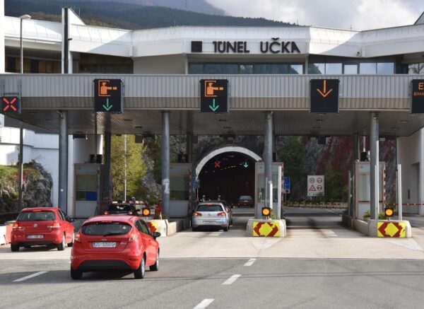 Tunel Učka, ulaz sa istarske strane