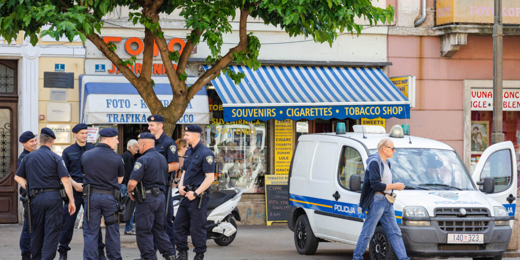 Policija -23 Policija -23