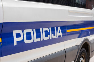 Policija -24
