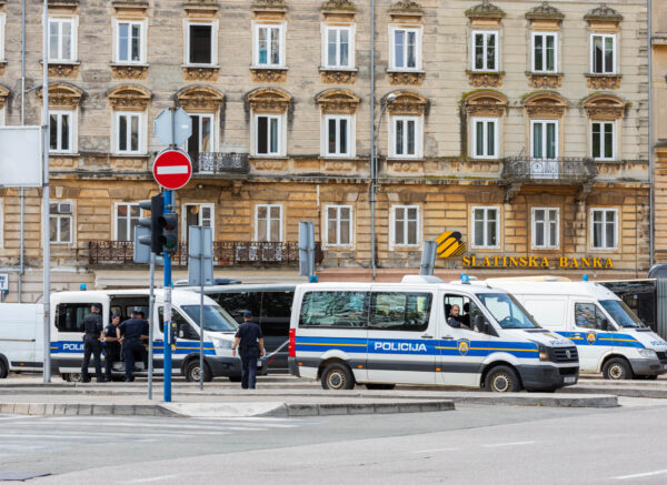 Policija -31