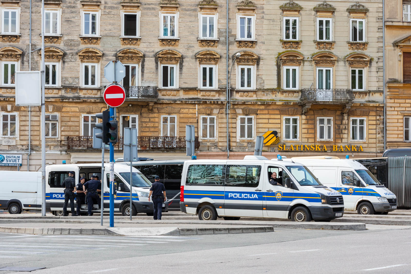 Policija -31