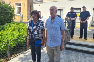 opatija dan drzavnosti polaganje vijenaca (11) opatija dan drzavnosti polaganje vijenaca (11)