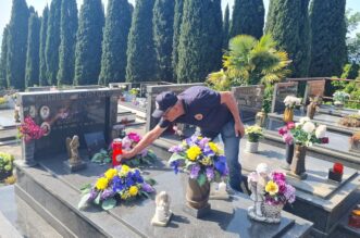 opatija dan drzavnosti polaganje vijenaca (8) opatija dan drzavnosti polaganje vijenaca (8)