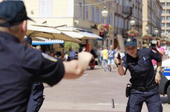 postani policajac policija korzo rijeka postani policajac policija korzo rijeka