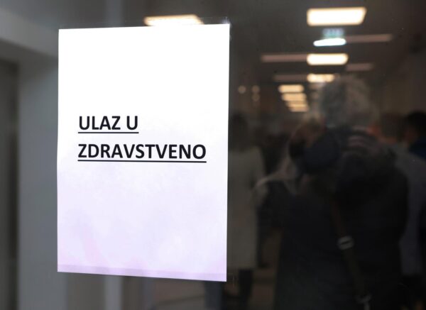 Osijek: Svečano otvorenje obnovljene zgrade Hrvatskog zavoda za zdravstveno osiguranje