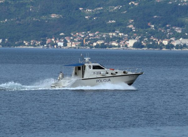 Rijeka: Gliser pomorske policije u ophodnji Kvarnerskim zaljevom