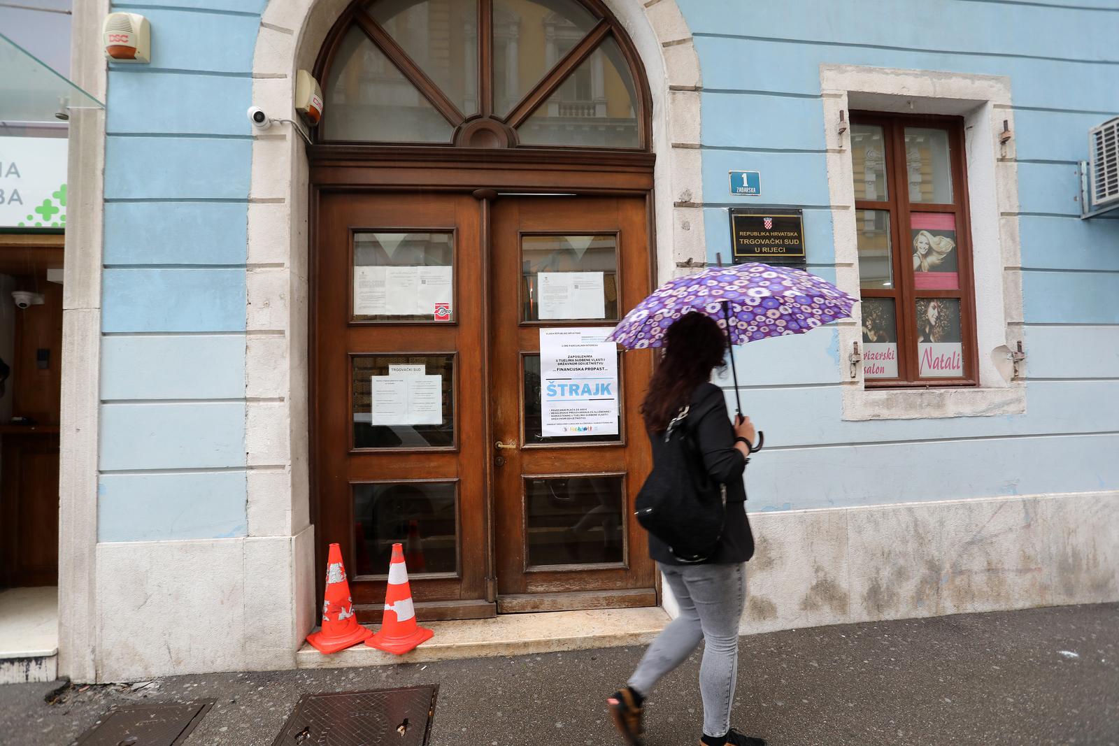 Rijeka: Štrajk djalatnika Trgovačkog suda