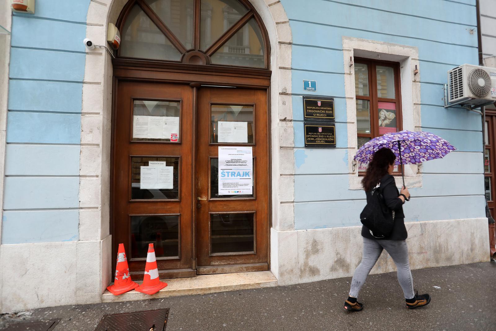 Rijeka: Štrajk djalatnika Trgovačkog suda