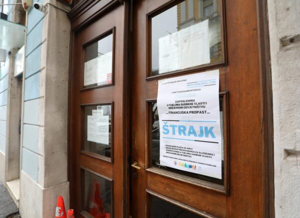 Rijeka: trajk djalatnika Trgova?kog suda