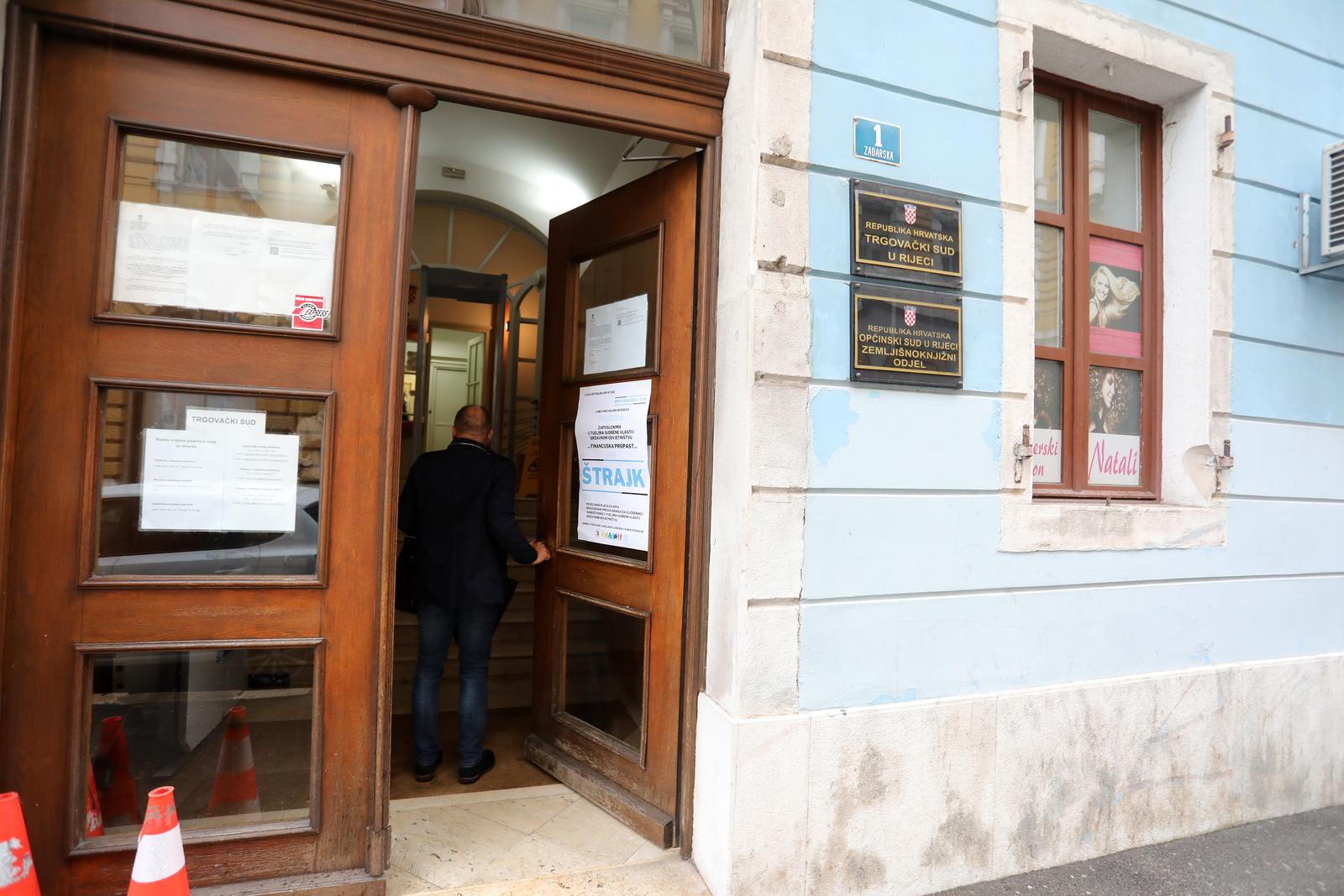 Rijeka: Štrajk djalatnika Trgovačkog suda