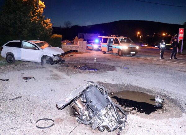 Dicmo: U teškoj prometnoj  nesreći smrtno stradale dvije osobe