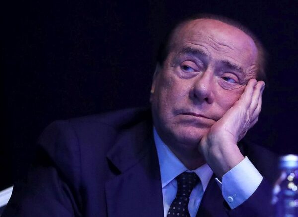 Zagreb: Silvio Berlusconi  na kongresu Europske pu?ke stranke u Areni