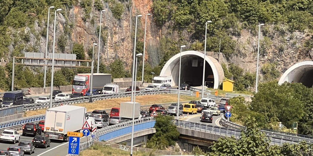obilaznica gužva kolona 210623 2 obilaznica gužva kolona 210623 2