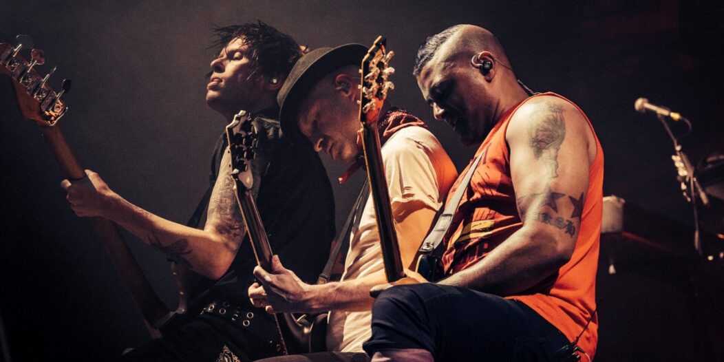 sum 41 koncert 333 sum 41 koncert 333