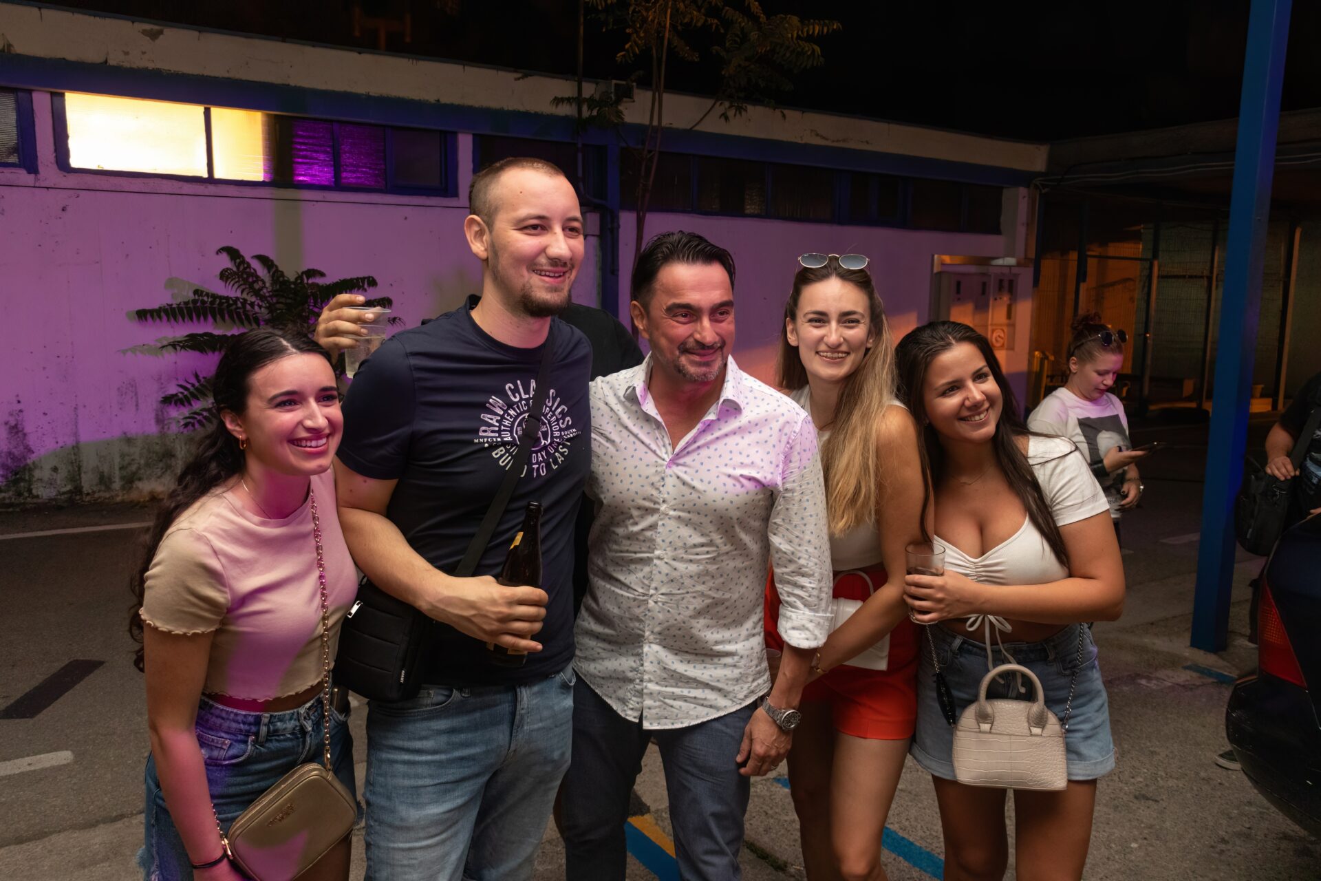 IMG_8880 IMG_8880
